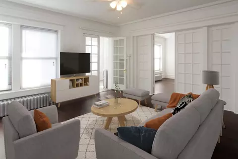 918 E Hyde Park Blvd #918-2A, Chicago, IL 60615