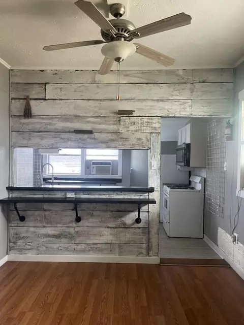 1506 Hurley Ave #7, Fort Worth, TX 76104