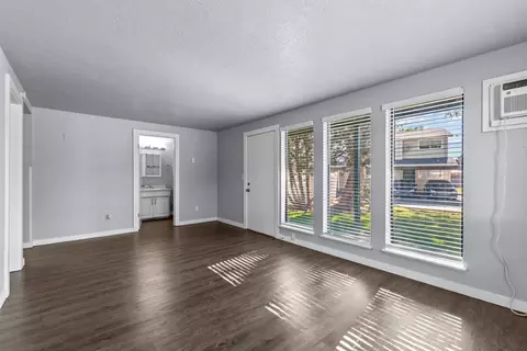 2901 Robert Ln #2917, Boise, ID 83705