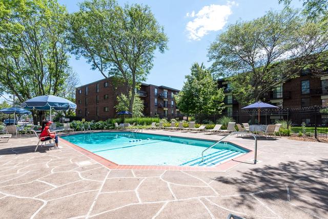 1 Canton Rd #15, Quincy, MA 02171