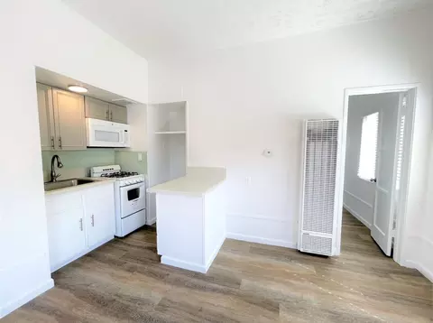 1600 W 5th St #009B72, Oxnard, CA 93030