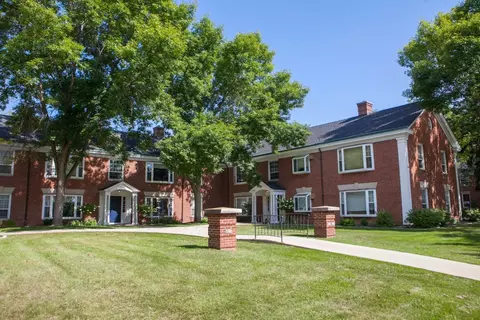 4532 N Wilson Dr, Shorewood, WI 53211