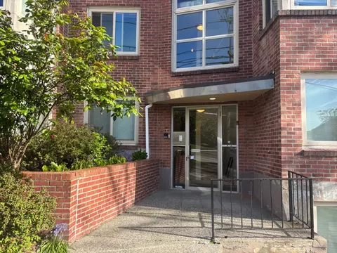 2500 E Denny Way #301, Seattle, WA 98112