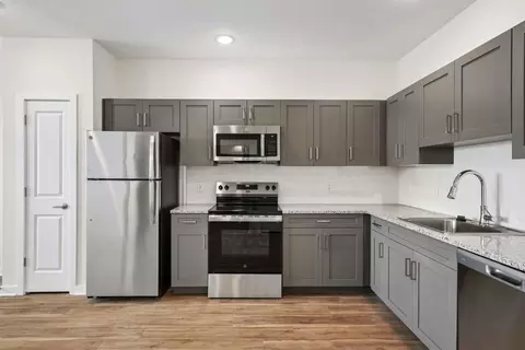 7555 Mcdowell Way #303, Hudson, FL 34667