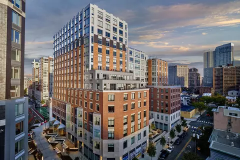 197 Van Vorst St #903, Jersey City, NJ 07302