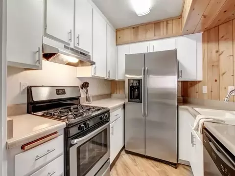 6929 Kester Ave #209, Los Angeles, CA 91405