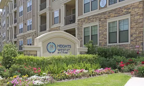 2205 W 11th St #304, Houston, TX 77008