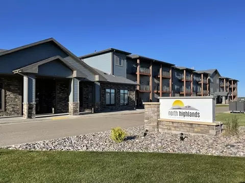 1250 NW 27th Ave #1216, Minot, ND 58703
