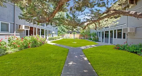 940 Fulton Ave #3, Sacramento, CA 95825