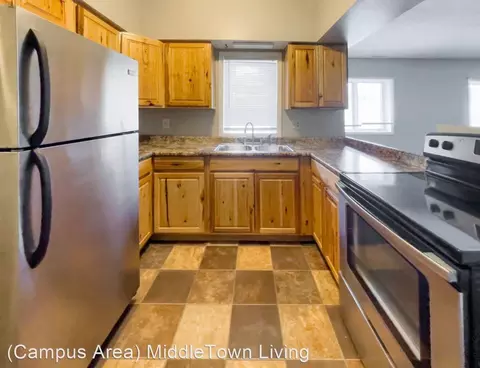 920 N Linden St #20, Muncie, IN 47303