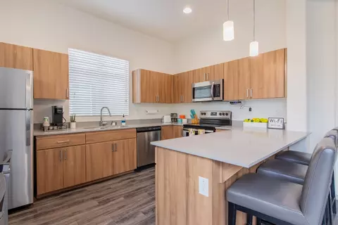 8201 W Olive Ave #1106, Peoria, AZ 85345