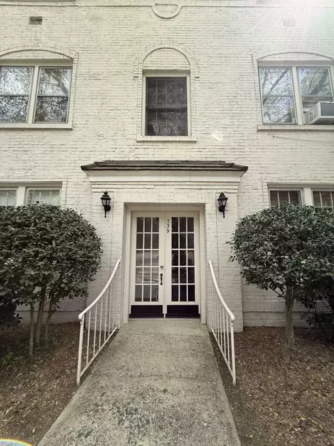 739 Providence Rd #739-4, Charlotte, NC 28207