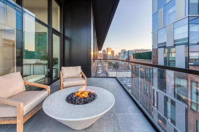 35 E Hubbard Ave #302, Columbus, OH 43215