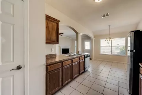 819 Hibiscus Trl #1-820-3H, Waxahachie, TX 75165