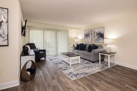 15 Treeway Ct #W004002A, Towson, MD 21286