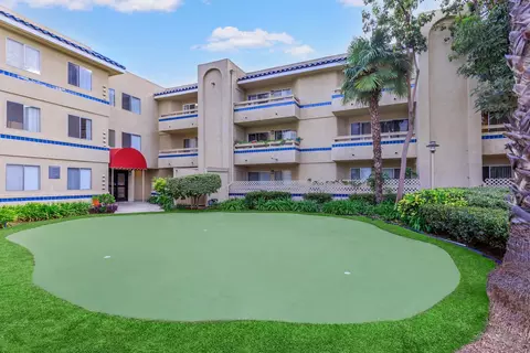 835 S Brookhurst St #304, Anaheim, CA 92804
