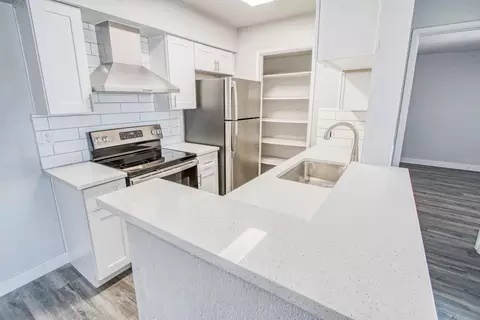 2107 W Broadway Rd #146, Mesa, AZ 85202