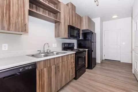 913 S Jackson St #623, Seattle, WA 98101