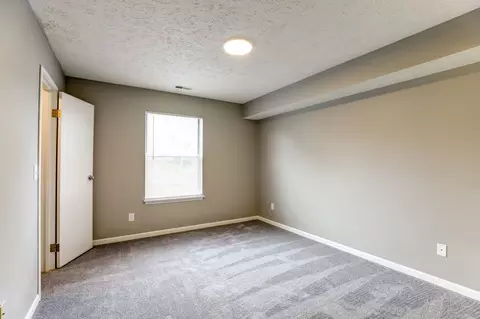 4425 Heritage Ave #D02, Okemos, MI 48864