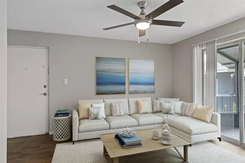 25350 Us-19 N #330, Clearwater, FL 33763