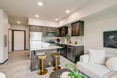 1915 Tacoma Ave S #325, Tacoma, WA 98402