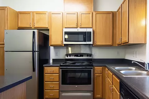 703 S Roxboro St #02-404, Durham, NC 27707