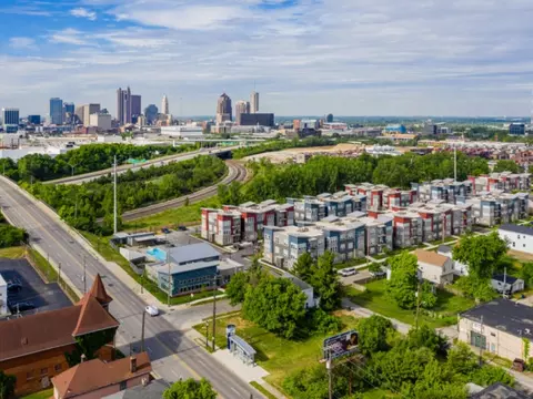 825 Cleveland Ave #481-206, Columbus, OH 43201