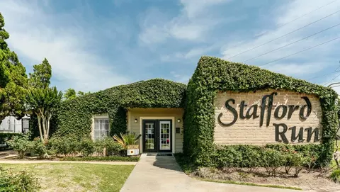 550 Stafford Run #1204, Stafford, TX 77477