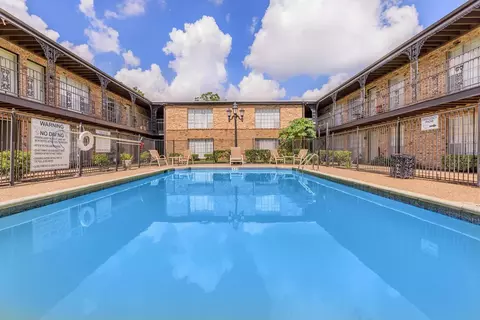 3030 Greenridge Dr, Houston, TX 77057