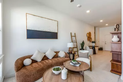 2900 NE Inner Loop #1106, Georgetown, TX 78626