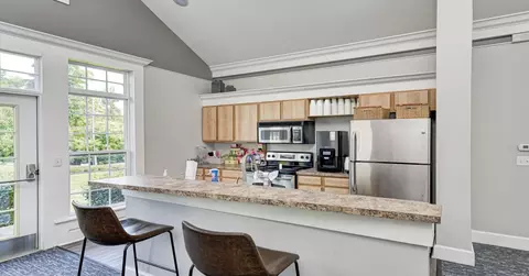 6512 Bridge Crossing Dr #5-6618H, Indianapolis, IN 46227