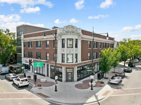3054 N Greenview Ave #1507-2, Chicago, IL 60657