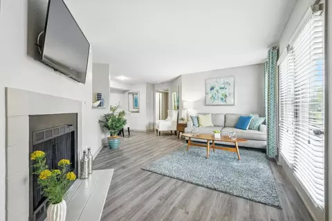 10190 Allisonville Rd #1105, Fishers, IN 46038