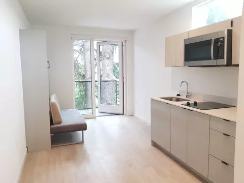2037 Yale Ave E #204, Seattle, WA 98102