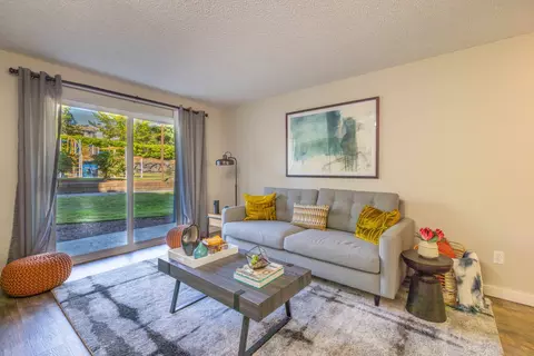 420 85th Pl SW #N304, Everett, WA 98204