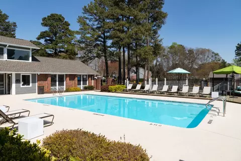 5600 Briar Oak Ln #24-2412, Raleigh, NC 27612