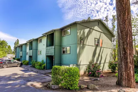 2008 E Fourth Plain Blvd #31, Vancouver, WA 98661
