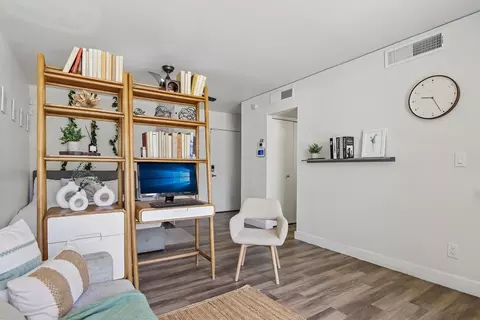 3130 N 7th Ave #252, Phoenix, AZ 85013 photo 9