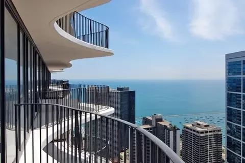 225 N Columbus Dr #2605, Chicago, IL 60601
