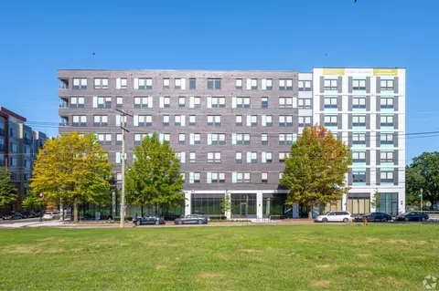 700 Kenilworth Ter NE #406, Washington, DC 20019