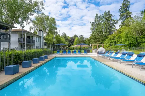 15195 SW Walker Rd #02C, Beaverton, OR 97006