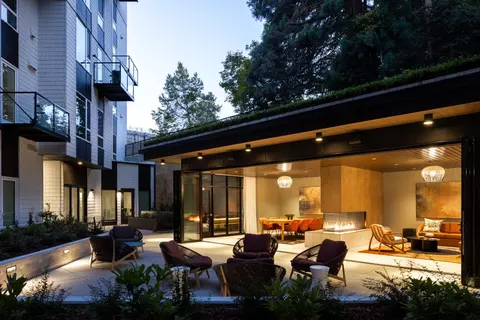 18815 Aurora Ave N #582, Shoreline, WA 98133