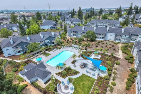 1451 Rocky Ridge Dr #908, Roseville, CA 95661