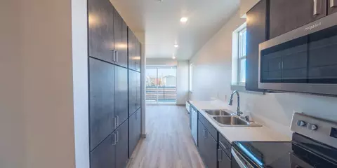 5025 Owens Rd NE #B-101, Moses Lake, WA 98837