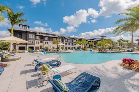 12520 Sunglow Blvd #303, Venice, FL 34293
