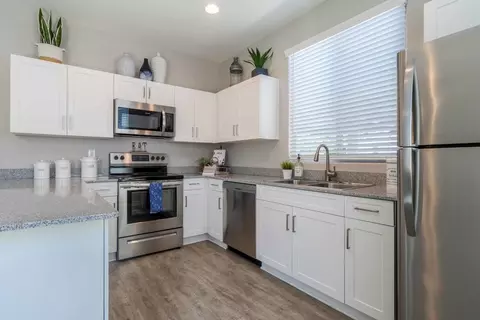 15025 W Old Oak Ln #1114, Surprise, AZ 85379