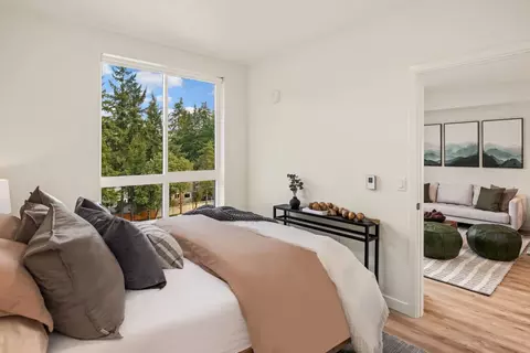 10930 116th Ave NE #602, Kirkland, WA 98033