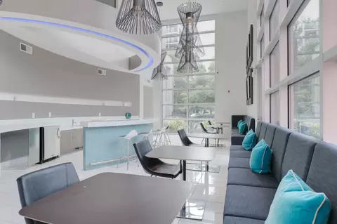 3660 Richmond Ave #329, Houston, TX 77027