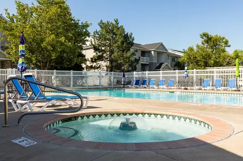 900 S 1500 E #A207, Clearfield, UT 84015