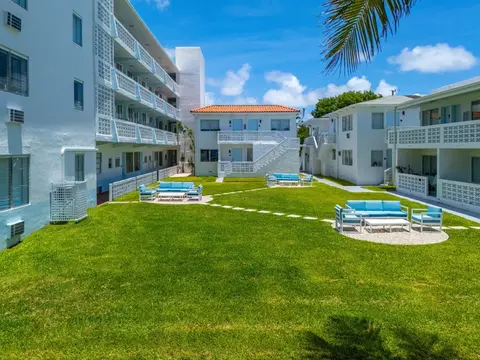 1006 Bay Dr #NOR360, Miami Beach, FL 33141
